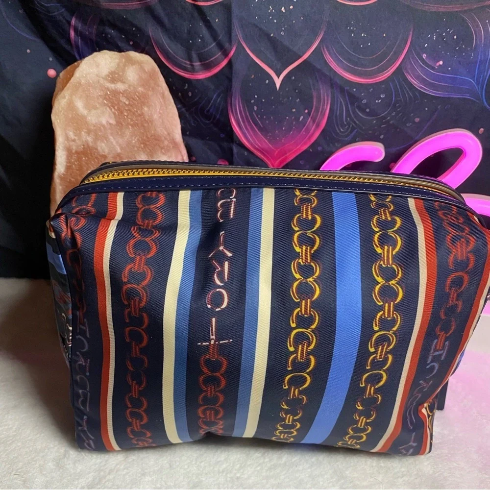 EUC Tory Burch Gemini Link Cosmetic Bag